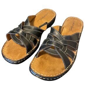 Natural Soul By Naturalizer Black Leather Slide Sandals Size 8M Chatman